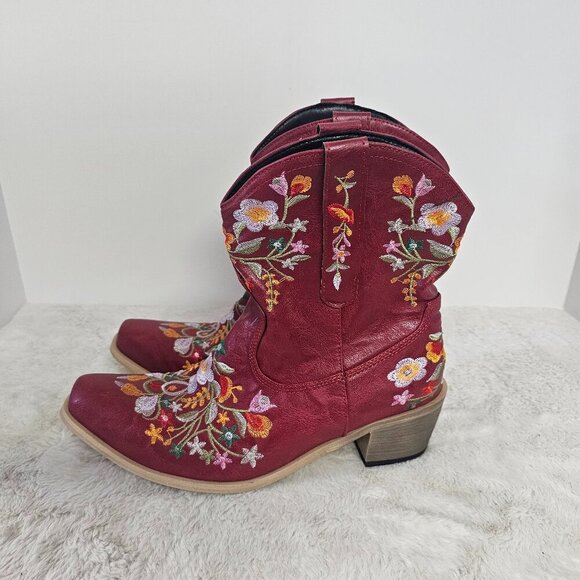 NWT Red Embroidered Floral Faux Leather Cowgirl Boho Snip Toe Bootie 39 (8) - Picture 11 of 11